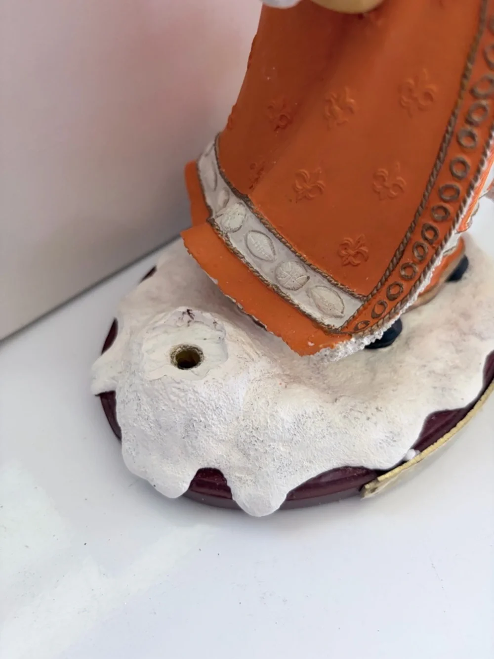 Tennessee Volunteers Collegiate Collectable Santa. Sixth in Limited Series